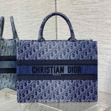 Christian Dior Shopping Bags